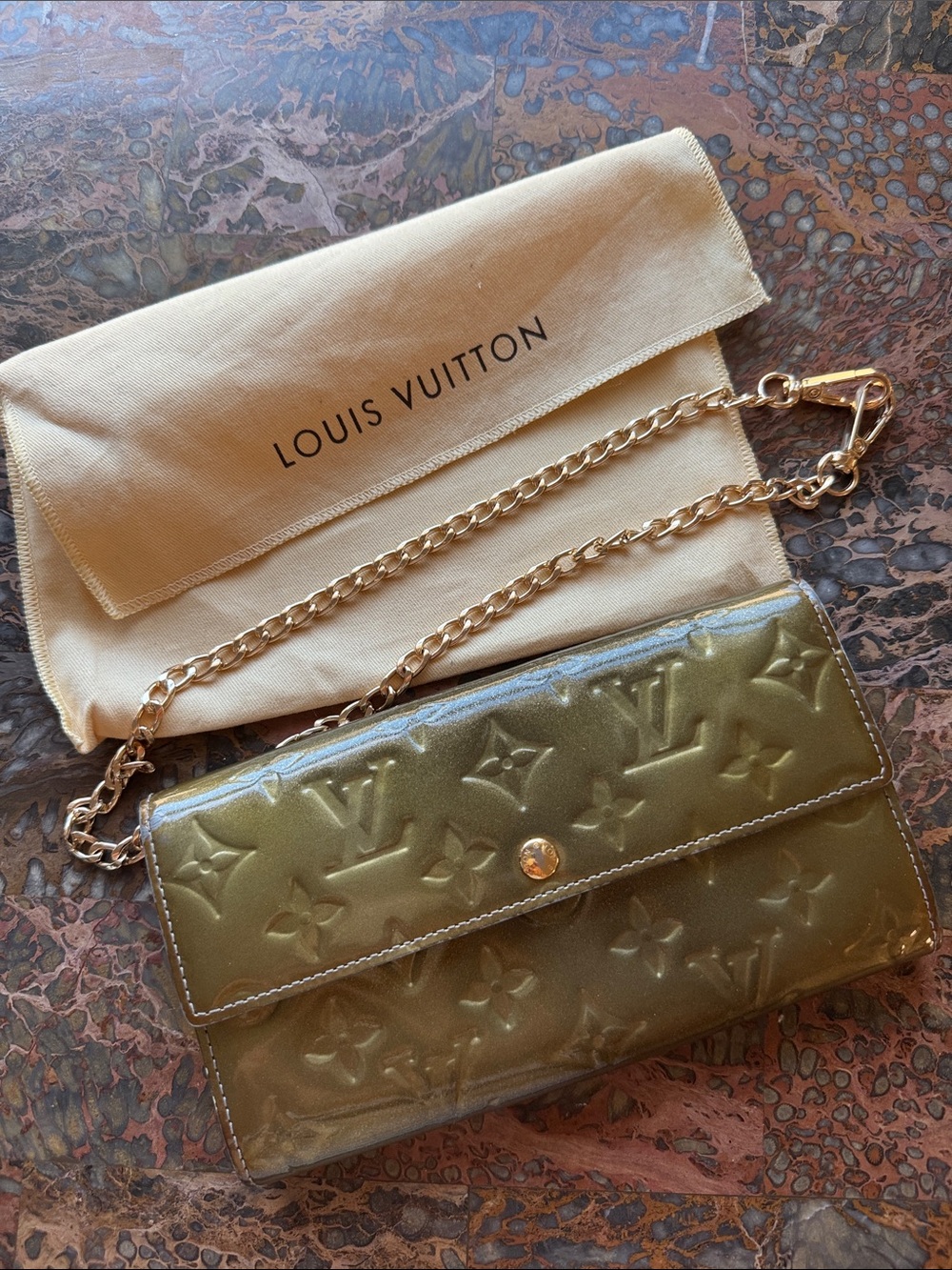 Louis Vuitton Olive Green Vernis Chain Crossbody Wallet